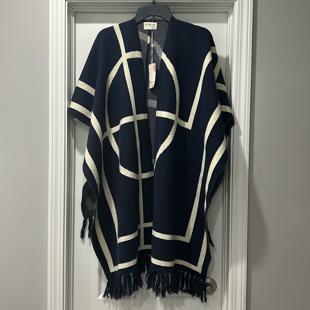 Before You Navy White Geometric Patterned Shawl/Poncho, Fringe hem layered look
